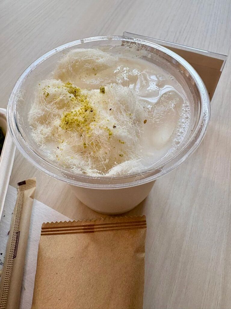 アラブ(UAE)
